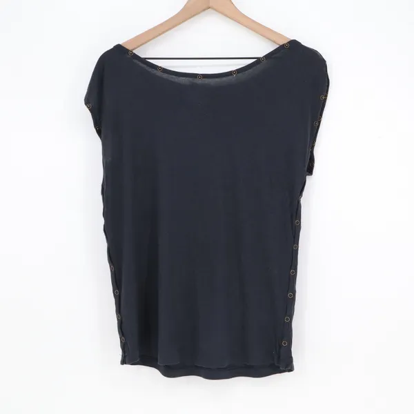 Forever 21 Top Womens M Grommet Trim Boat Neck Black Sleeveless Good - Image 6