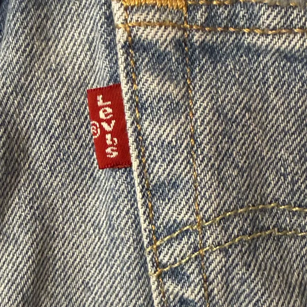 LEVI’S 501 Classic High Rise Button Fly Denim Shorts Size 31 - Image 6