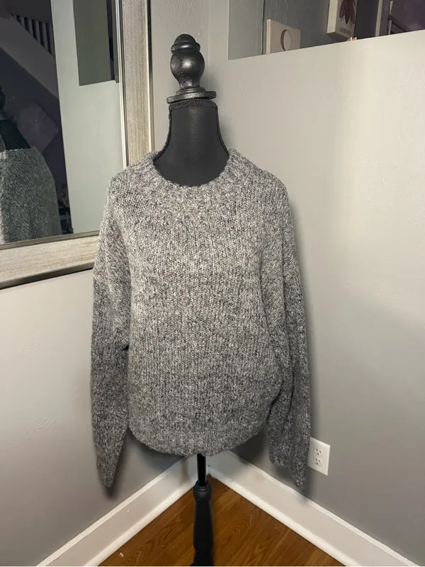 White Fox Wool Blend Marled Chunky Knit Boho Minimalist Grey Sweater L/XL - Image 2