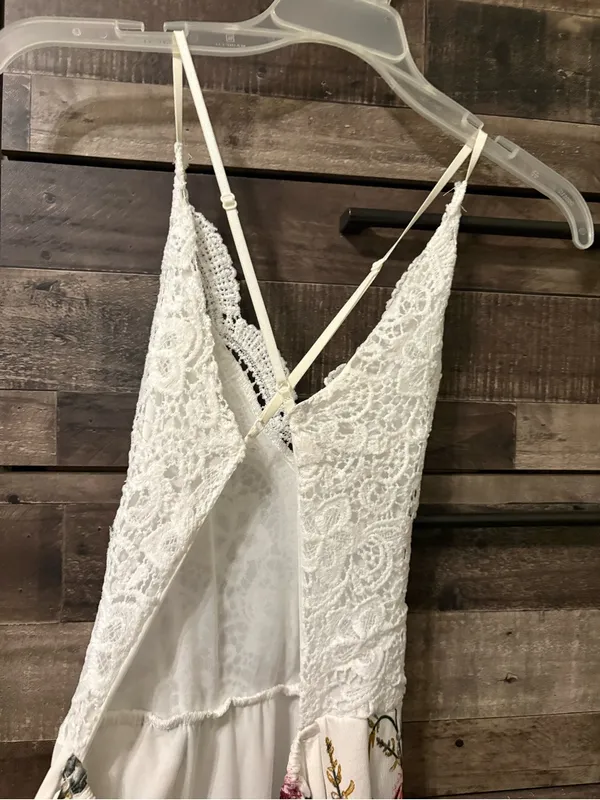 ROMWE White Lace Bodice Floral Dress - Image 4