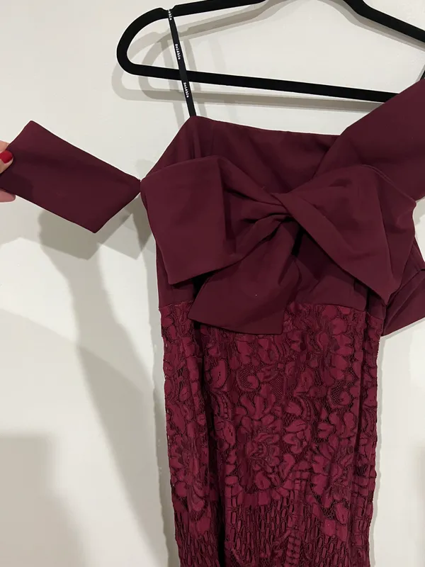 Soieblu burgundy bow front Lace Dress - Image 3