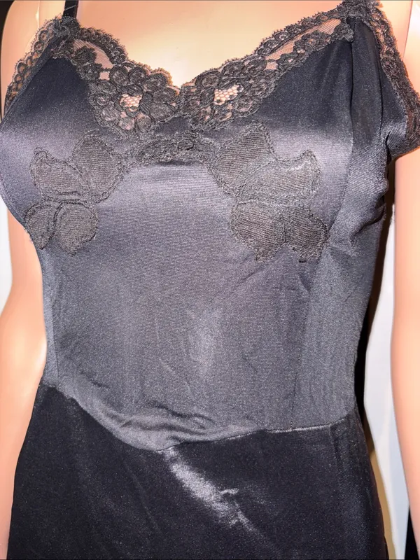 70s Vintage Black Lace Trim Slip Chemise Dress or Sleepwear Loungewear Small 4/6 - Image 3
