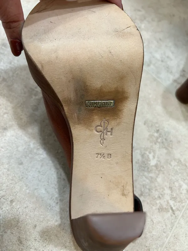 Cole Haan Tonya 7 1/2 B leather brown peep toe heels - Image 5