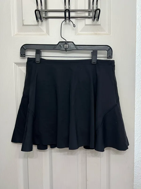 Athleta Match Point Skort Black - Image 2