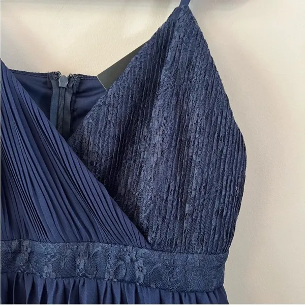 Lulu’s Date With a Daydream Pleated Lace Tiered Maxi Dress‎ medium Navy blue M - Image 6