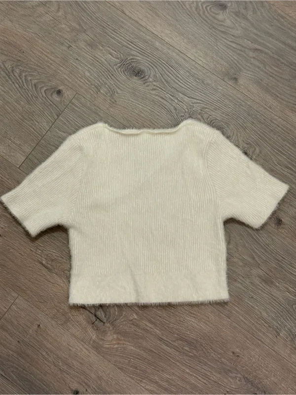 MNG Mango Cream Fuzzy Cropped Cardigan with Pearl Buttons Size XS - Image 4