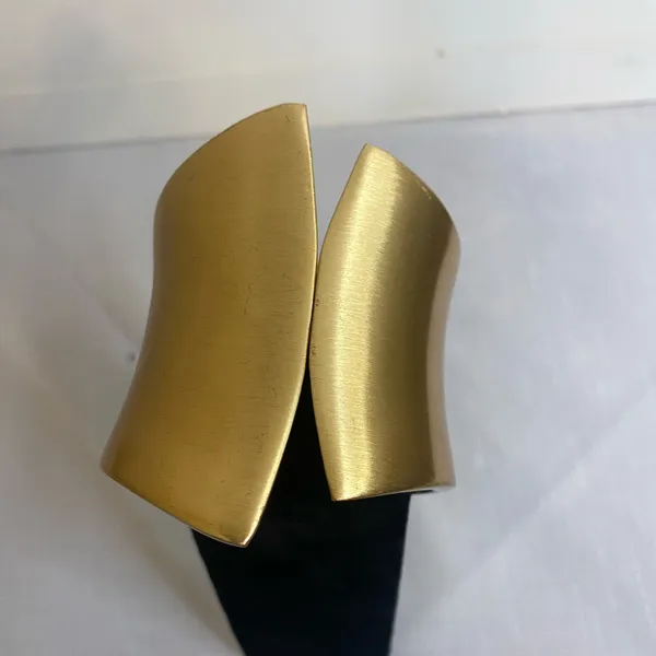 Cleopatra Gold Nickel Cuff Bracelet - Image 2