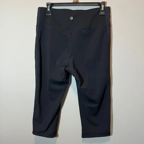 Lululemon‎ Black Squad Goals High Rise Cropped Leggings Training Yoga 10 - Image 5