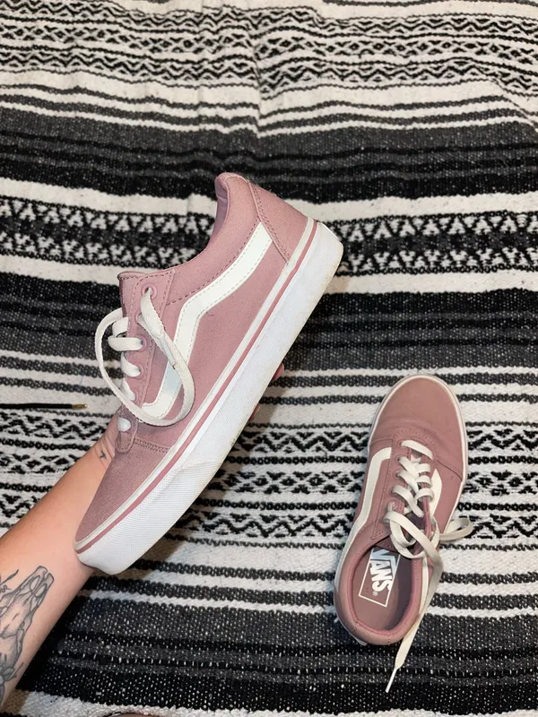 Women’s Vans Skate Shoes - Image 5