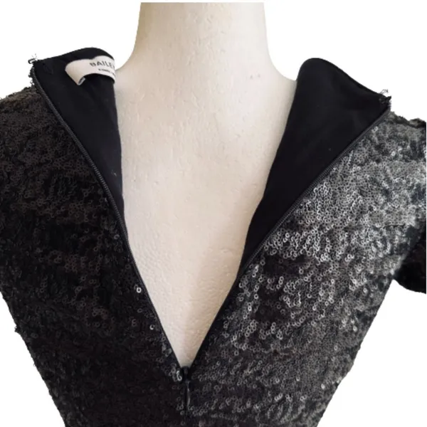 Bailey 44 Top Celebration Black Sequined Crewneck Short Sleeve Top XS NEW - Image 8