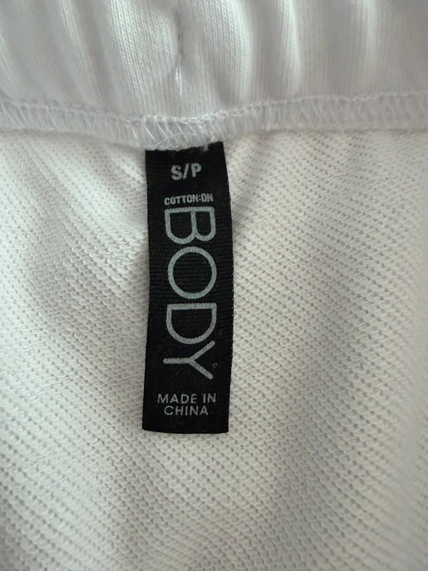 Cotton On white athletic soft mini skirt - Image 3