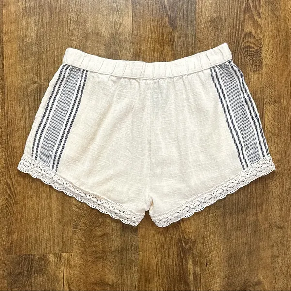 NWT Aerie Cotton Linen Stripe Lace Shorts Sz Medium Tie Waist - Image 2