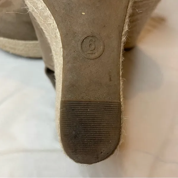 Target - Universal Thread Suede Espadrille Wedge Sandal Heels, Tan, Size 6, EUC - Image 12