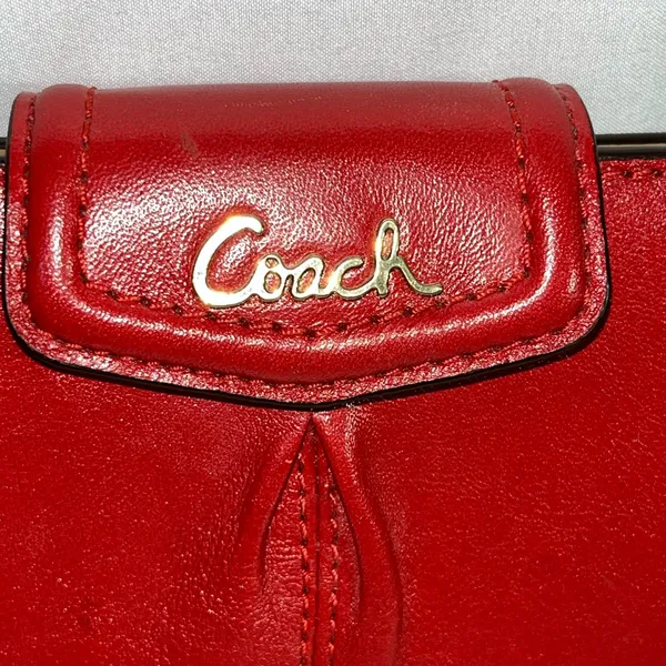 Coach vintage, leather wallet RED - Image 2