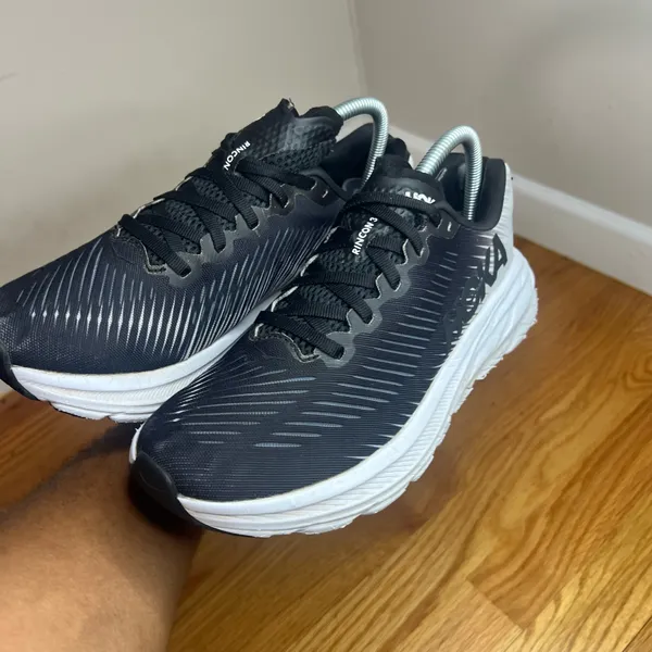 Hoka One One Rincon 3 Black/White 1119396 BWHT Size 8.5W B/7M No box - Image 16