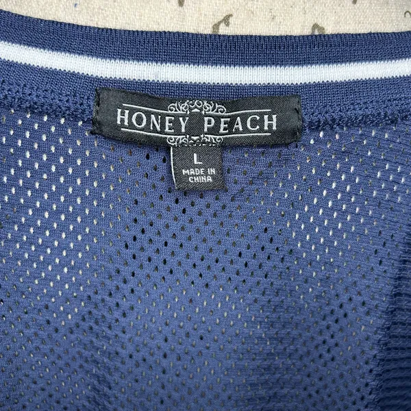 TJ Maxx Large Women’s LA 89 Cropped Jersey Tee - Image 6