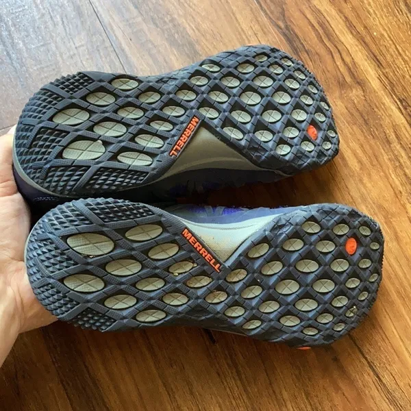 Merrell sneakers violet‎ blue color way size 8.5 - Image 4