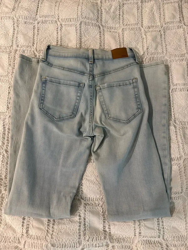 Aeropostale High-Rise Flare Jeans - Image 6