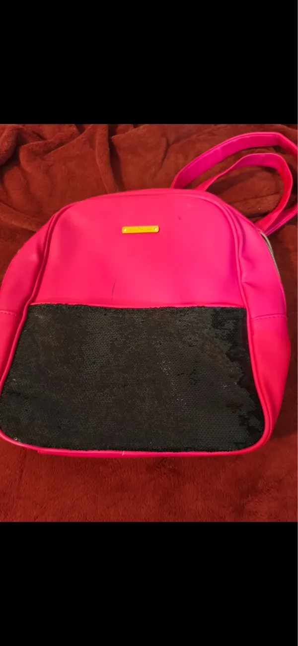 Juicy Couture Hot Pink & Black Faux Leather Backpack Sequence - Image 8
