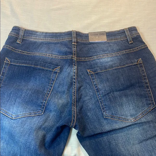 Classic Blue‎ Women's Jeans Blue Size 33 - Image 3