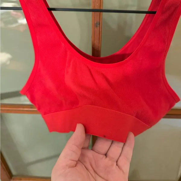 Auden Women’s Red Ribbed Sports Bra Medium Lougewear - Image 3