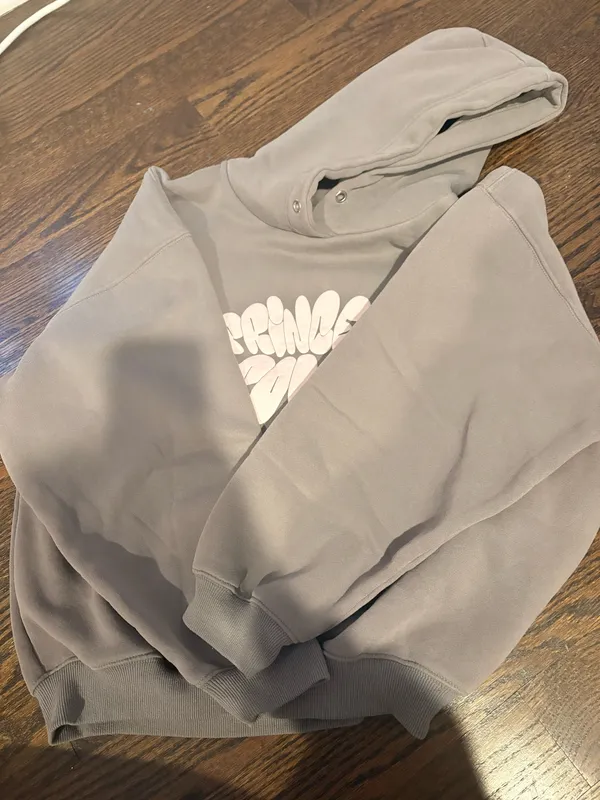 Princess Polly Sweatshirt - Image 4