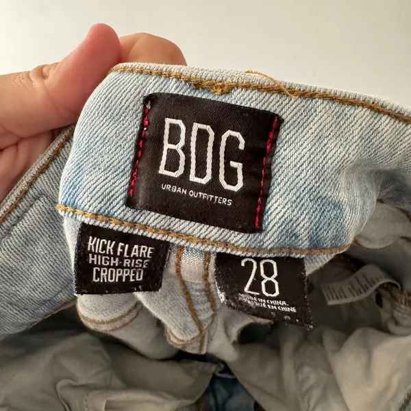 Urban‎ Outfitters BDG Kick Flare High-Rise Cropped Distressed Jeans - Image 6
