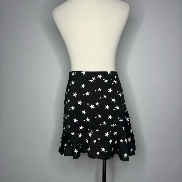 Nasty Gal- Black Skirt with Stars A Line Mini Skirt - Image 4