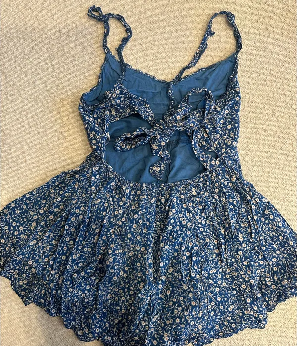 Princess Polly Blue Floral Romper - Image 2
