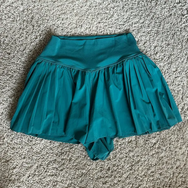 Offline by Aerie Green Pleated Shorts - Image 2