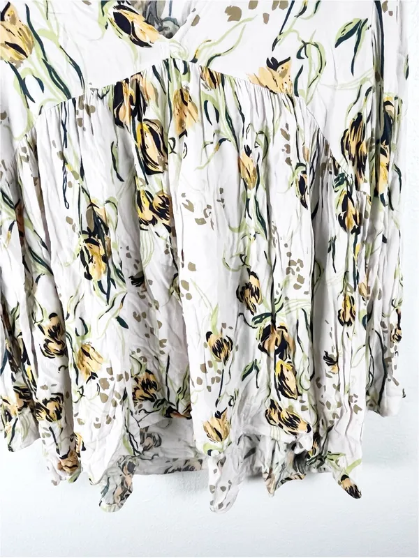FREE PEOPLE Bella Floral Long Sleeves V-Neck Tunic Top Size Medium Boho Casual - Image 9
