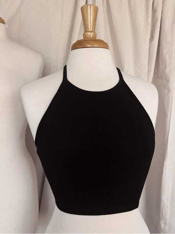 Black Ribbed Halter Crop Top - Image 3