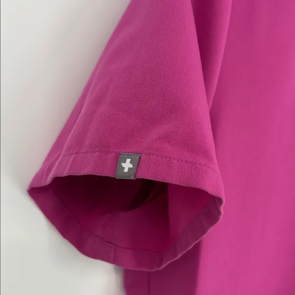FIGS Catarina One Pocket Scrub Top in Pink Women’s Size Medium - Image 2