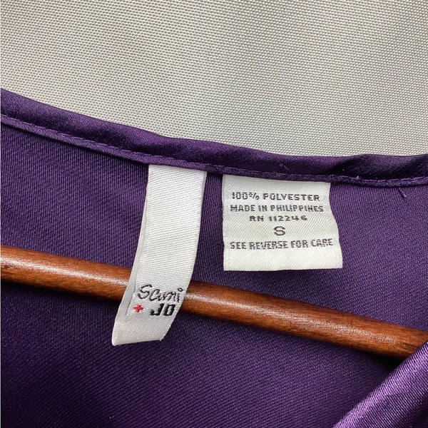 Sami & Jo elegant cowl neck blouse in vibrant deep purple. Size Small - Image 8