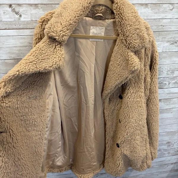 Altar'd State Womens L Coat Faux Fur Tan Beige Double Breasted Teddy Bear Fur - Image 4