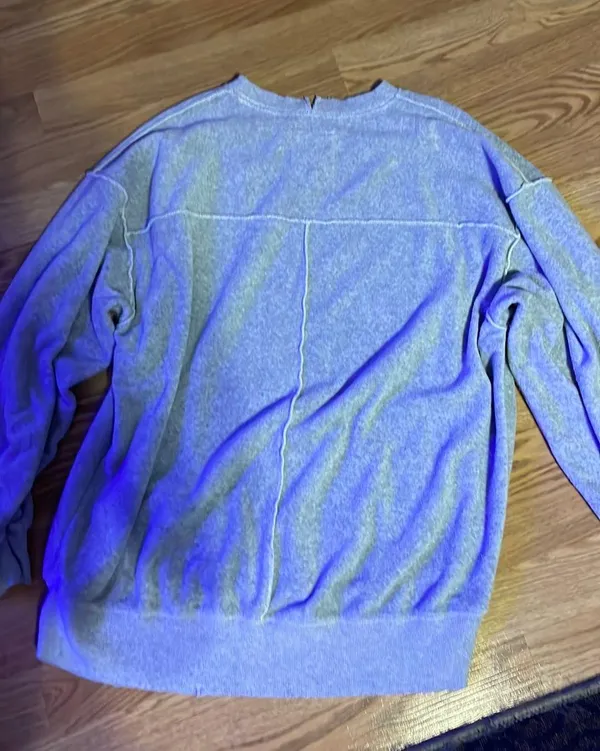 American Eagle Outfitters Sweatshirt - Image 2