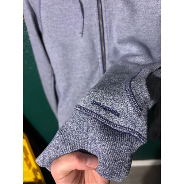 Patagonia Purple Y2K Jacket Size Medium - Image 2