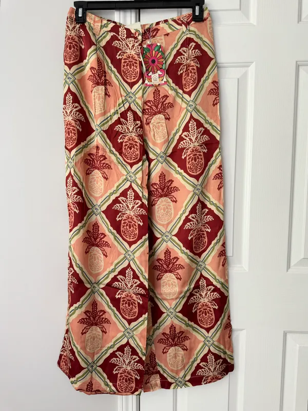 NWT Farm Rio Pineapple Satin Wide-Leg Pants, Size M - Image 4