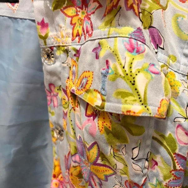 Redd Jeans floral denim trucker jacket featuring colorful flowers and rhinestone buttons - Image 3