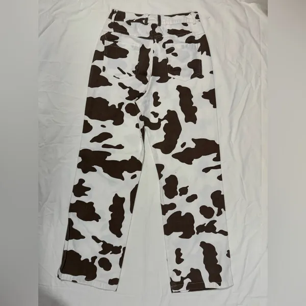 Princess Polly Be Wild Pants White and Brown Cow Print Size 2 - Image 5