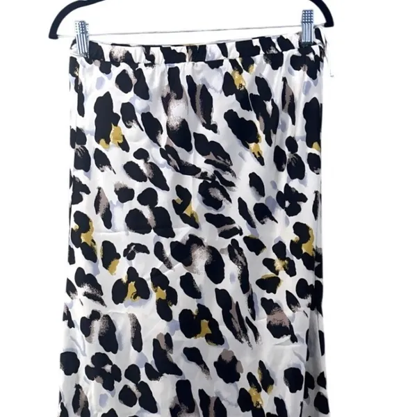 White Leopard‎ Midi Skirt Large Black - Image 4