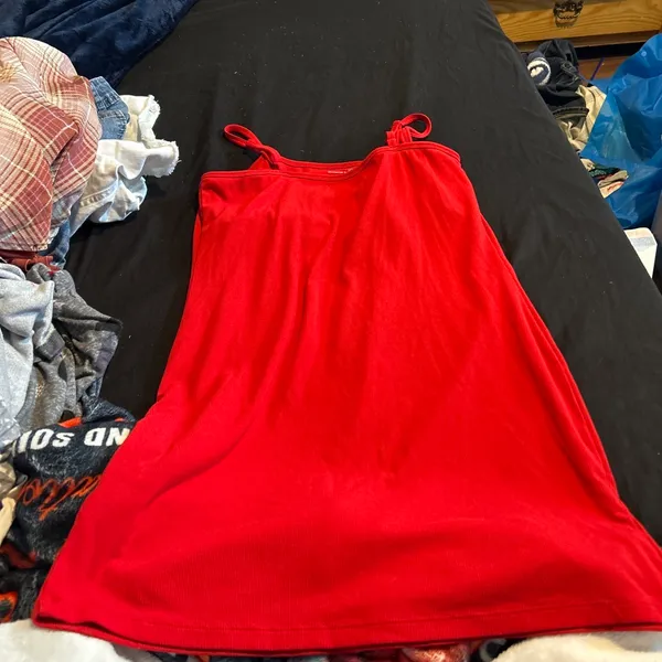 Red dress Size L - Image 2