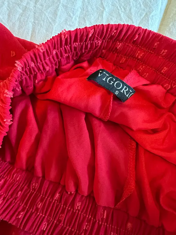 Amazon Red Skirt with Shorts - Image 4