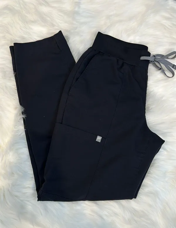 Scrub Set Black - Image 3