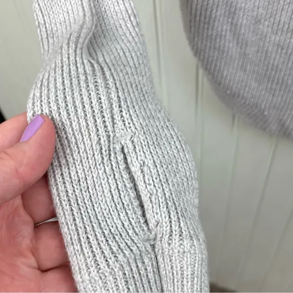 Lululemon Cabin Yogi Long Sleeve Knit Sweater Heathered Light Grey Size Small - Image 11