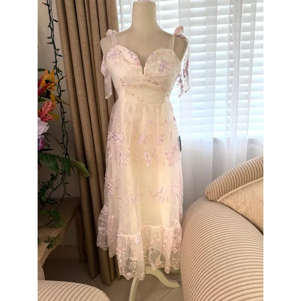Lulus Distinctly Sweet White Floral Embroidered Tie-Strap Midi Dress - Image 4