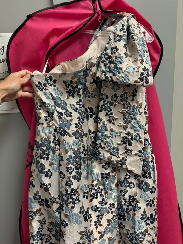 Floral blue and gold dress - Image 3
