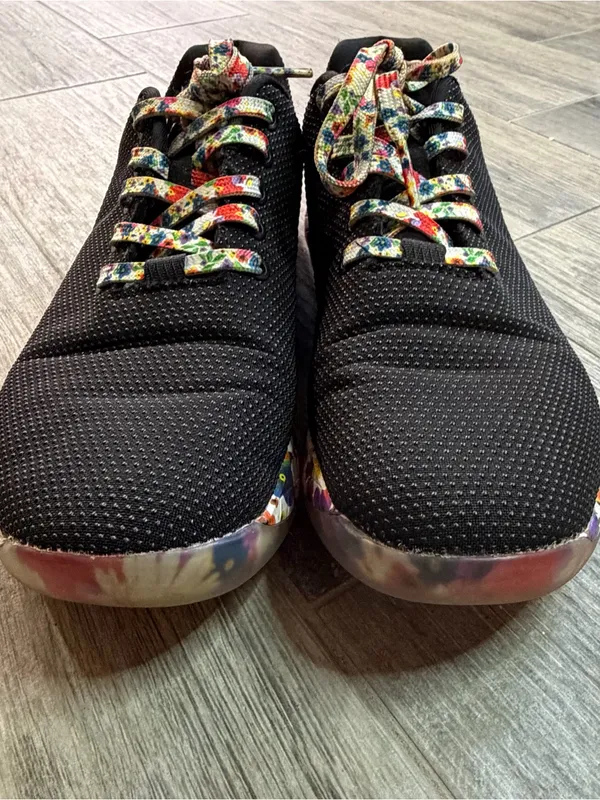 NOBULL Black/Floral Colorful Cross Trainer Training Shoes. Men's 10.5 Women's 12 - Image 2