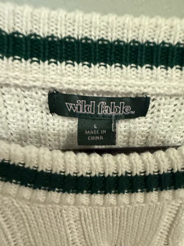 Wild Fable Game Day Cable Knit Sweater White Red Varsity Tailgate Size - Image 4