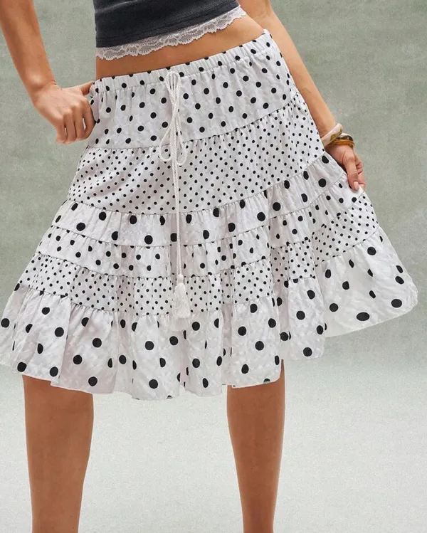 Boutique White and Black Midi Skirt - Image 3